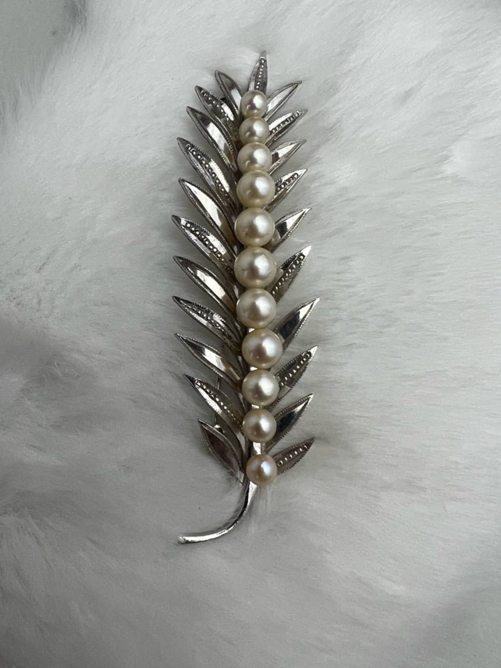 Birks Vintage Sterling Silver and Freshwater Pearl Brooch